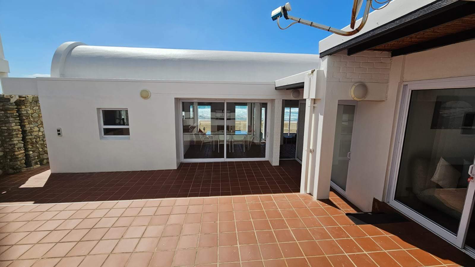 To Let 4 Bedroom Property for Rent in Jeffreys Bay Central Eastern Cape